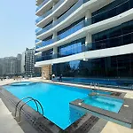 Stylish Studio Apartment With Premium Amenities