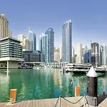 Bay Central - Comfortable One Bedroom