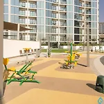 Luxury One Br In Sobha Hartland