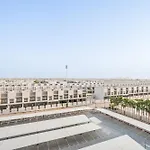 Comfortable Studio At Mag 930, Mohammad Bin Rashid City By Deluxe Holiday Homes
