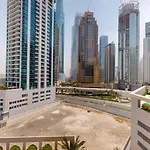 Royal Oceanic Tower 1 - Spacious Studio