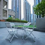 2Br Luxury Suite With A Garden View