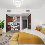 Chalet Homes Apartment Near Burj Khalifa And Dubai Mall