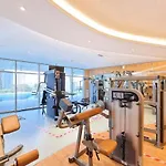 Sky View Tower - Two Bed Plus Kids Room