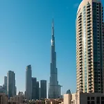 Luxury Brand New Apartment In Downtown