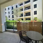 La Mer, La Cote Bldg 2Bedrooms 2 Bathrooms And Pool