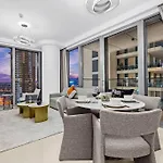 First Class 1Br City Skyline Views