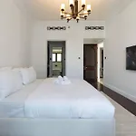 Full Burj Khalifa Views 1Bdr With Private Hot Tub