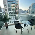 Urban Cozy 1Br Apartment With Canal View - Free Parking