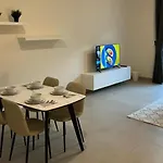 Stylish One-Bedroom Apartment In Al Badr