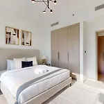 Act One Act Two - One Bedroom In Bustling Downtown