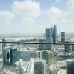 Cozy 1-Br In The Heart Of Dubai With Skyline Views