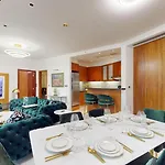Primestay - Centrally Located 1Br In Central Park Towers- Difc