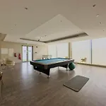 Serene Living 2Br Apartment In Sobha Creek Vistas