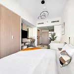 Studio Azizi Riviera 35, Community View