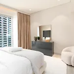 Condor Marina Star - Brilliant One Bedroom Apartment In Dubai Marina