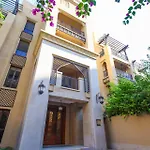 Elegant Old Town Escape With Burj Views & Near Mall
