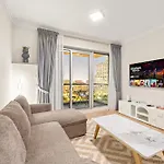 Luxe 1Br In Fairways East With Canal Views