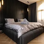 Luxurious Villa 5Bhk With Pool Bbq And Full Time Housemaid Assistance - Live In