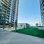 Creek Views 1 Bedroom Mins To Downtown In Sobha Creek Vistas
