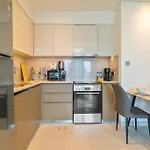 Modern Home With Full Burj Khalifa Views 201Br-2