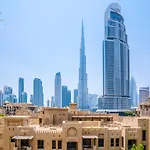 Modern Home With Full Burj Khalifa Views 201Br-2