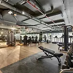Livbnb- Modern Meets Comfort, Studio With Balcony