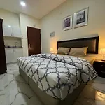 Brand New Independent Studio Apartments Near Union Metro Station