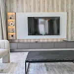 Unique 2 Bedroom In District One Meydan
