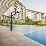 Livbnb-Ain Dubai Panorama Radiant 3Br Haven With Maid\'S Room