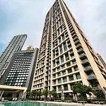 Burj Royale - Luxurious Brand New Two-Bedroom Apartment In Downtown, Burj Khalifa View Pool In The Building, 5-Min Walk To Dubai Mall & Dubai Fountains
