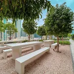Burj Royale - Luxurious Brand New Two-Bedroom Apartment In Downtown, Burj Khalifa View Pool In The Building, 5-Min Walk To Dubai Mall & Dubai Fountains