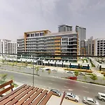 Apartment With 1 Bedroom In Meydan One - Nad Al Sheba 1 - Dubai