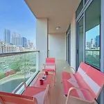 Bnbmehomes - Golf Tower 1