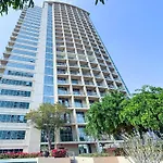 Bnbmehomes - Golf Tower 1