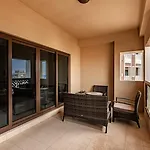 Balqis I Renovated 3Bdr With 1 Maid Room I Palm Jumeirah