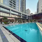 Hermes-Style 2Br, Full Burj Khalifa View - Infinity Pool - Full Fountain View