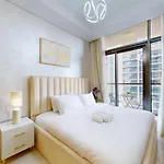 Aykon Tower - Calm One Bed In Business Bay