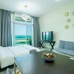 Hilliana Tower - Cozy Studio With Sea View
