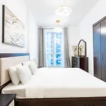 2Br Cozy Oasis Waterfront Views Dubai Marina