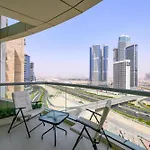 Lovely 1Br In Scala Tower With Canal & Burj View