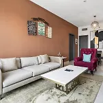 Sleek 1-Bedroom Apartment -Ag Tower, Business Bay