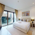 Peninsula - Modern Two Bedroom In Business Bay