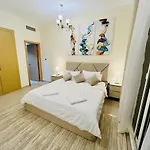 2 Bedroom Apartment With Private Jacuzzi May Residence Jvc