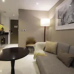 Stylish Studio Apartment In Dubai With Pool & Gym