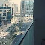Luxury Studio - Burj Khalifa View - Brand New