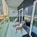 Luxury Flat For Daily Rent In The Heart Of City