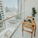 Liv With Us Holiday Homes - Marina View Tower B