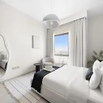 Vayk - Modern 1 Bd Near The Lagoon In Creek Harbour