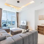 Palm Home Next To Nakheel Mall With Private Beach